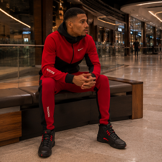 Nike Sportswear Tech Fleece Windrunner "Gym Red/Black" jacket